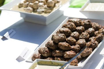 קייטרינג לאירועים בבית – לחוויה משפחתית ושמחה